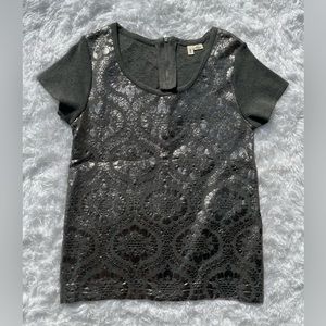 ANTHROPOLOGIE MOTH WOMEN’S DRAWING ROOM SILVER METALLIC SHORT SLEEVE SWEATER XS